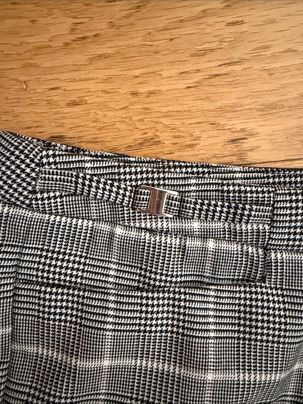 NWT - 14 - New York & Company - Gray Windowpane Plaid Wide-Leg Pants - Picture 3 of 9